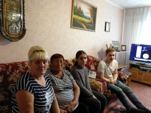 «От всей души!» - волонтеры вуза оказали адресную помощь пожилым людям