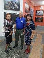 Ректор Л.А. Мокрецова посетила выставку фоторабот Русского географического общества