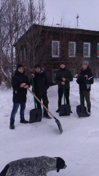 Студенты Университета Шукшина приняли участие в акции помощи по расчистке снега