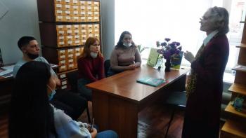 Студенты-филологи 3 курса института гуманитарного образования  приняли участие в проекте «Прогулки по старому городу»