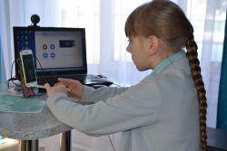 И гаджет может быть полезным: студенты Университета Шукшина в помощь младшим школьника!