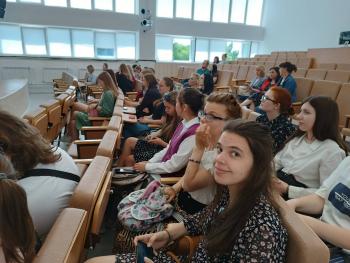 10 июня в Университете Шукшина состоялся Всероссийский молодежный кинопоказ, приуроченный ко Дню России