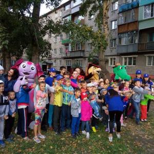 "Дворовый тренер" шагает по улицам города!