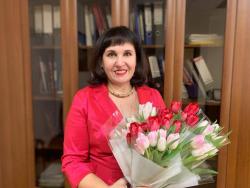 Поздравление ректора Мокрецовой Л.А. с международным женским днём 8 Марта