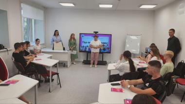 В университете Шукшина начала работу школа студентов-наставников