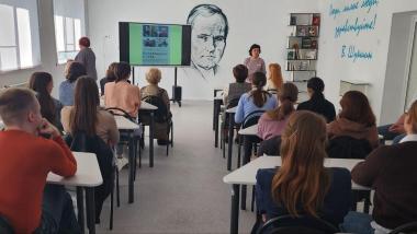 В главном корпусе Университета Шукшина начала работу экспозиция «Возвращение к себе»