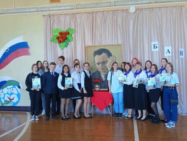 Участие студентов института гуманитарного образования в III Межрегиональной игре «Интеллектуальная биржа: Василий Шукшин»