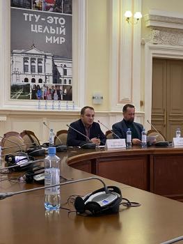 Начальник научно-исследовательского отдела Университета Шукшина принял участие в  VIII Сибирском психологическом форуме «Мир человека в фокусе психологических метапрактик»