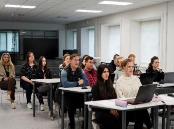 Защита межвузовских студенческих проектов для школьного инженерного образования
